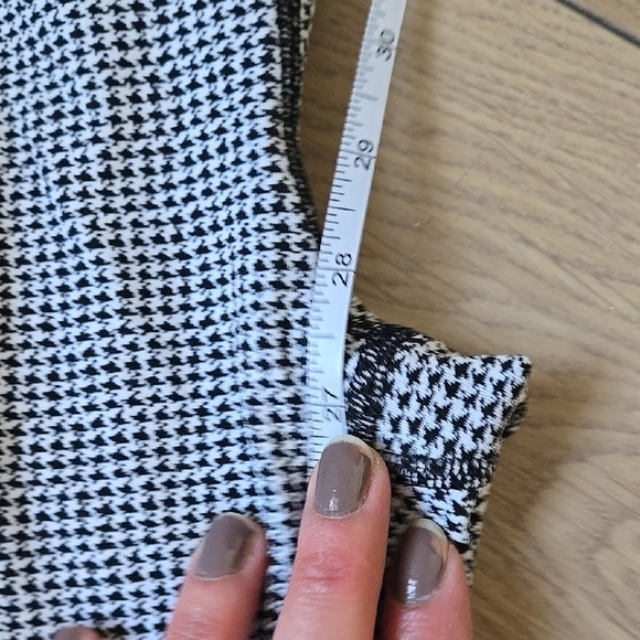 Lululemon Speed Up Tight *Full-On Luxtreme Teeny Tooth White Black Leggings Sz 2 - Picture 12 of 12